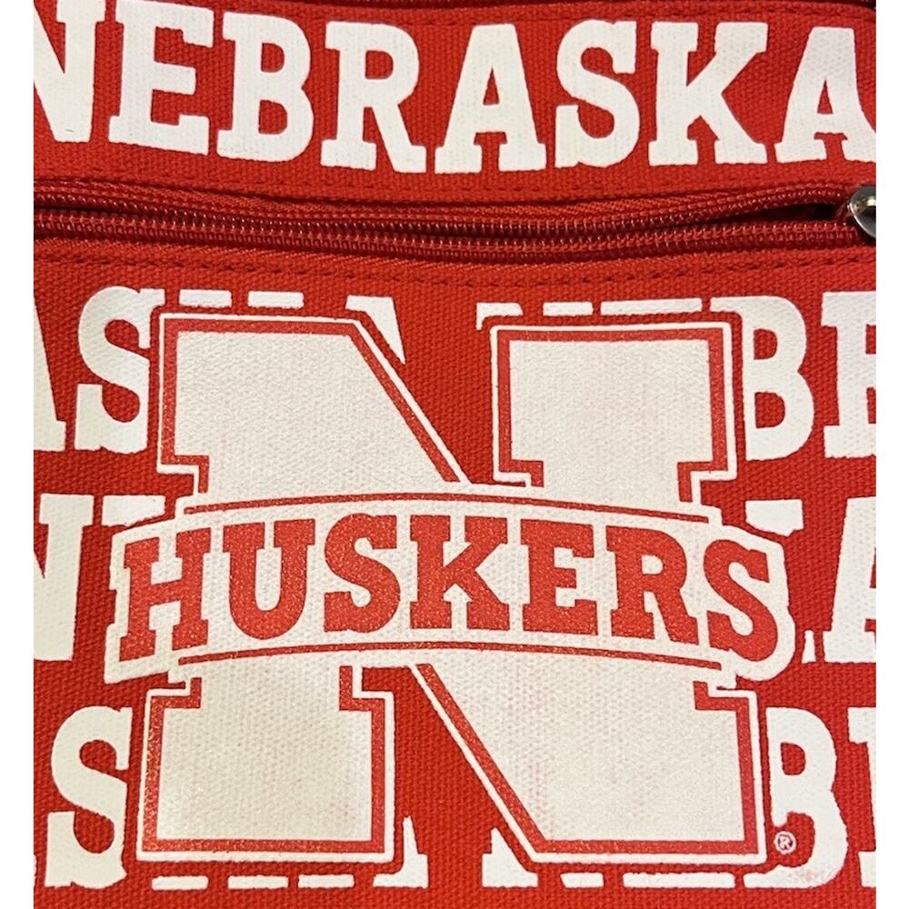 NEW Robin Ruth NEBRASKA NE UNL CORN HUSKERS Lightweight Neck Wallet LICENSED - Picture 2 of 8